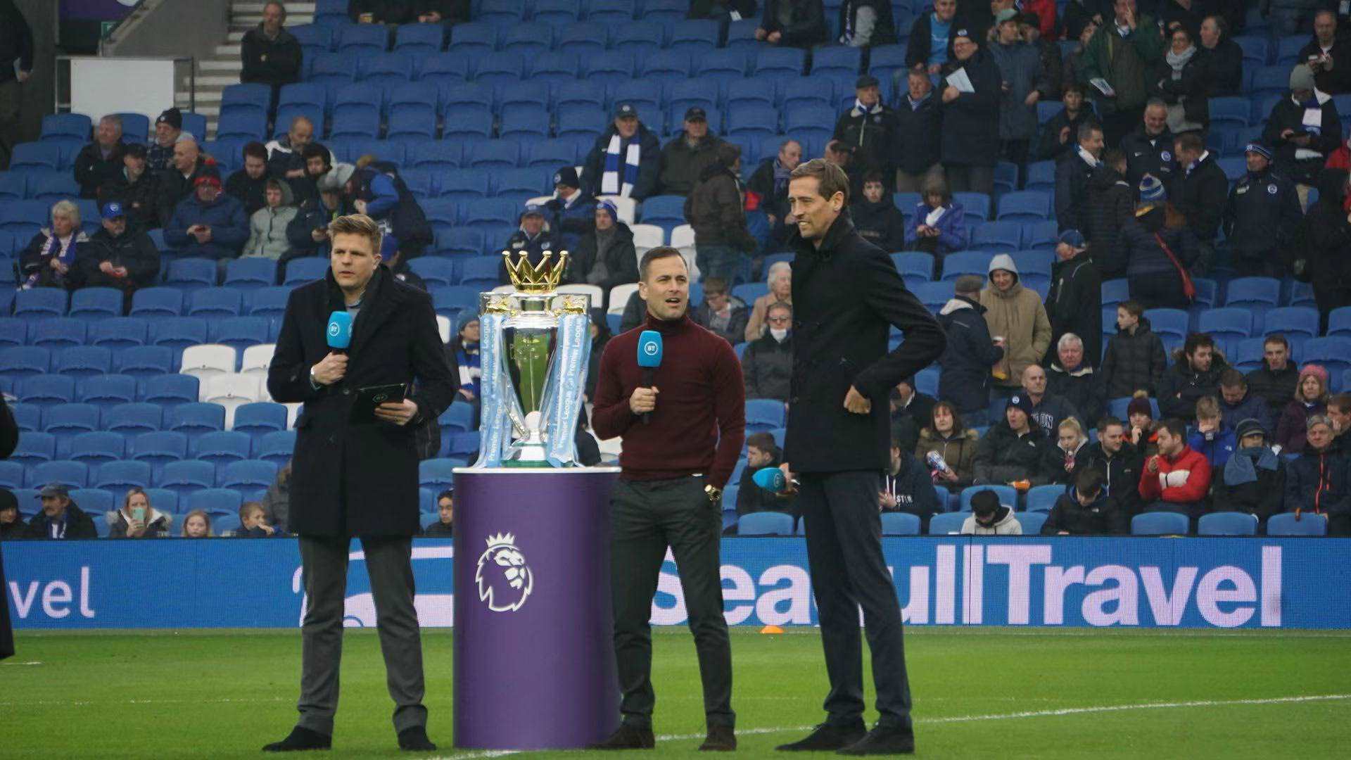 直表现出色 直表现出色