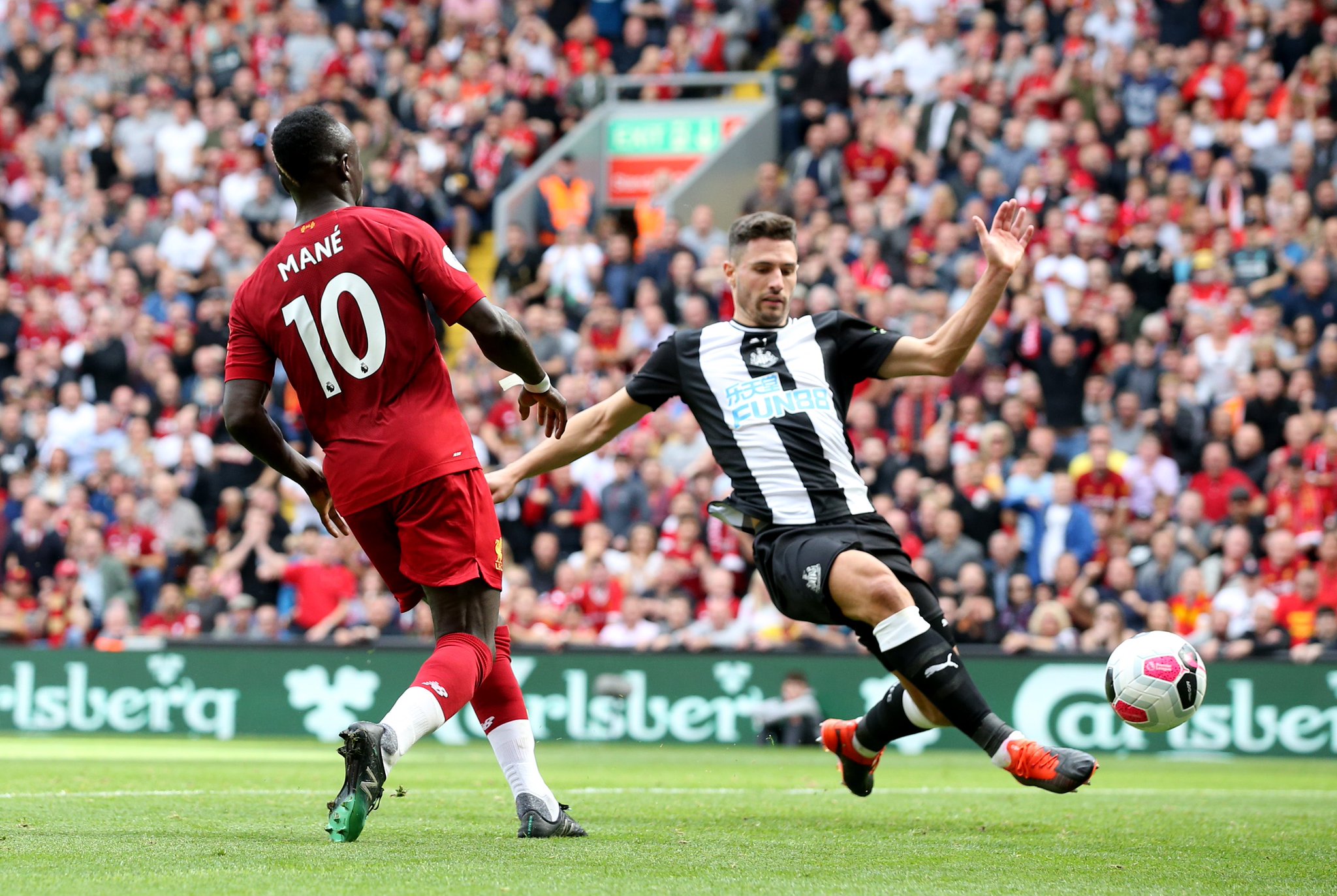 尤其是在反 尤其是在反